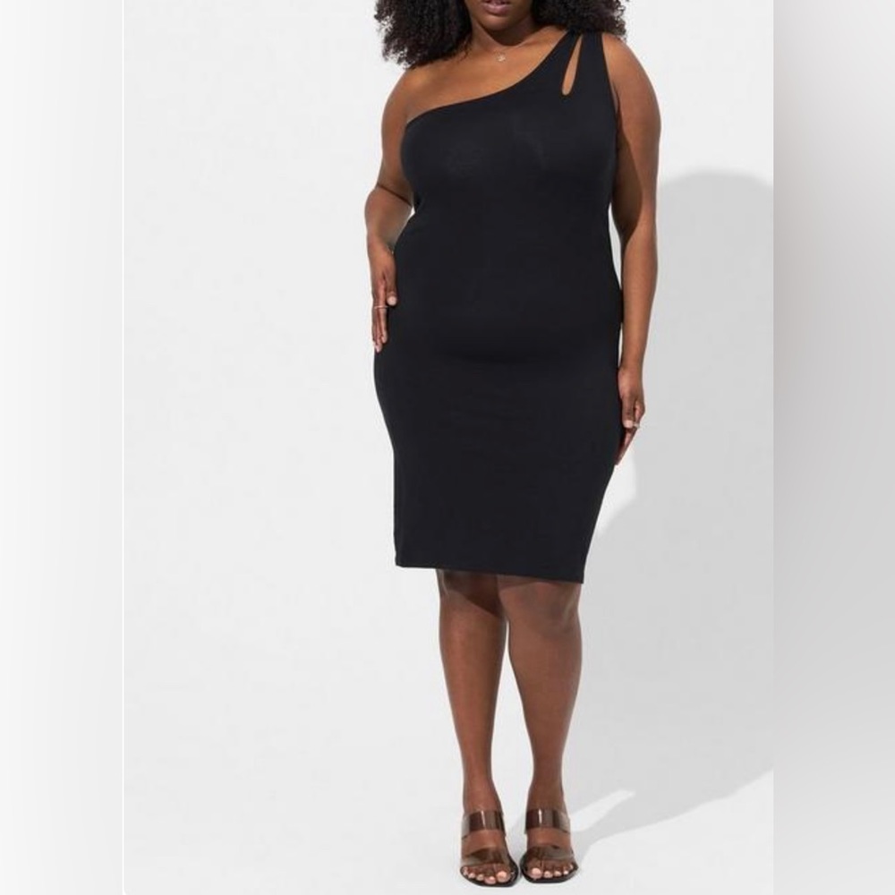 NWT Torrid Sexy Black One Shoulder Foxy Bodycon‎ Mini Dress Plus Size NEW